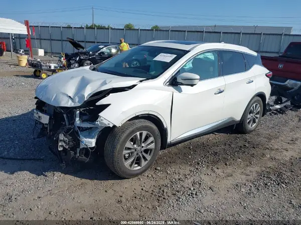 5N1AZ2MG2JN181373 2018 NISSAN MURANO - Image 2