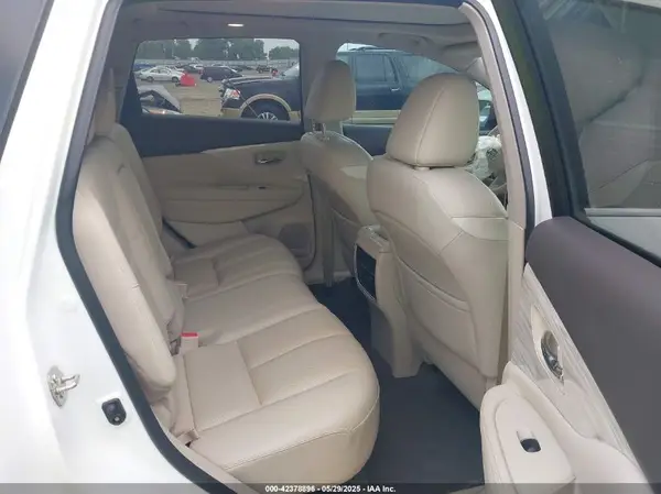 5N1AZ2MG3GN171198 2016 NISSAN MURANO - Image 8