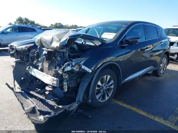 5N1AZ2MG3HN154399 2017 NISSAN MURANO - Image 2