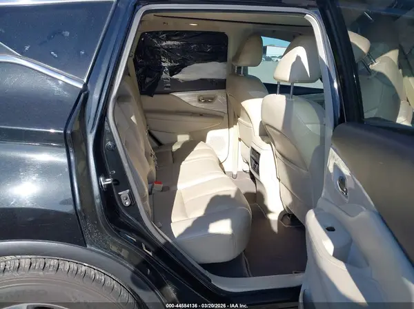 5N1AZ2MG3HN157481 2017 NISSAN MURANO - Image 8