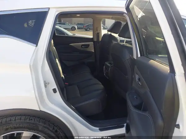 5N1AZ2MG3JN178871 2018 NISSAN MURANO - Image 8