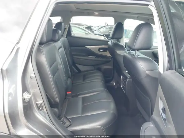 5N1AZ2MG4HN104353 2017 NISSAN MURANO - Image 8