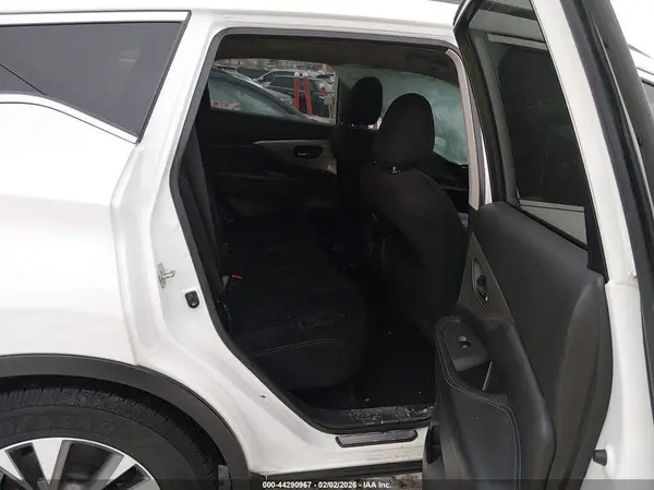 5N1AZ2MG4HN112789 2017 NISSAN MURANO - Image 8