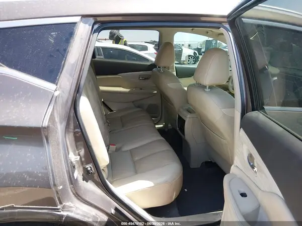 5N1AZ2MG4HN121332 2017 NISSAN MURANO - Image 8