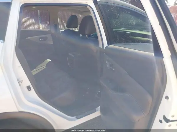 5N1AZ2MG4HN125087 2017 NISSAN MURANO - Image 8