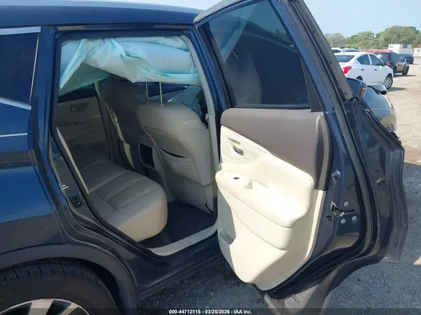 5N1AZ2MG4HN156825 2017 NISSAN MURANO - Image 8