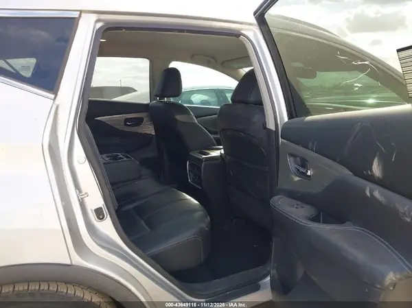 5N1AZ2MG4HN166612 2017 NISSAN MURANO - Image 8