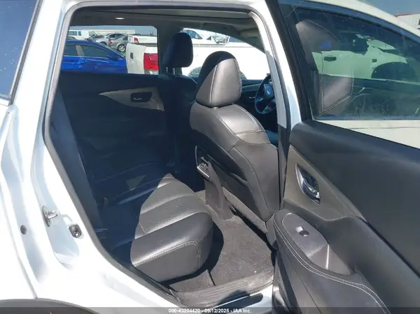 5N1AZ2MG4JN142901 2018 NISSAN MURANO - Image 8