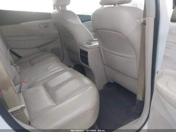 5N1AZ2MG5GN103565 2016 NISSAN MURANO - Image 8
