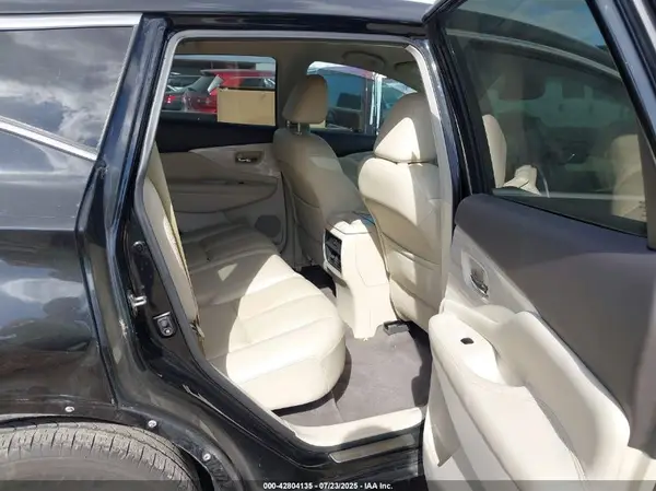 5N1AZ2MG5HN104135 2017 NISSAN MURANO - Image 8