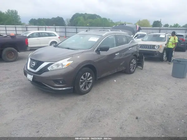 5N1AZ2MG5HN104247 2017 NISSAN MURANO - Image 2