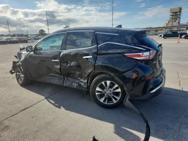 5N1AZ2MG5HN106516 2017 NISSAN MURANO - Image 2
