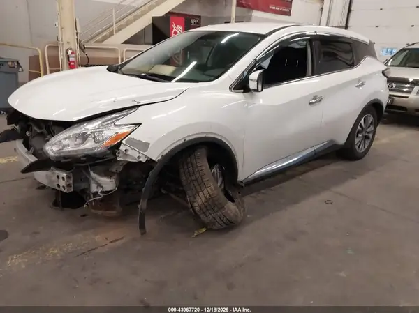 5N1AZ2MG5HN163847 2017 NISSAN MURANO - Image 2
