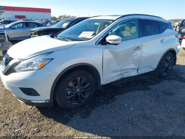 5N1AZ2MG5HN203960 2017 NISSAN MURANO - Image 2