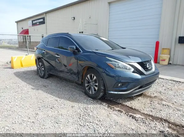 5N1AZ2MG5JN105131 2018 NISSAN MURANO - Image 1