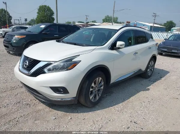 5N1AZ2MG5JN113018 2018 NISSAN MURANO - Image 2