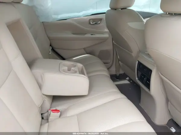 5N1AZ2MG5JN156922 2018 NISSAN MURANO - Image 8