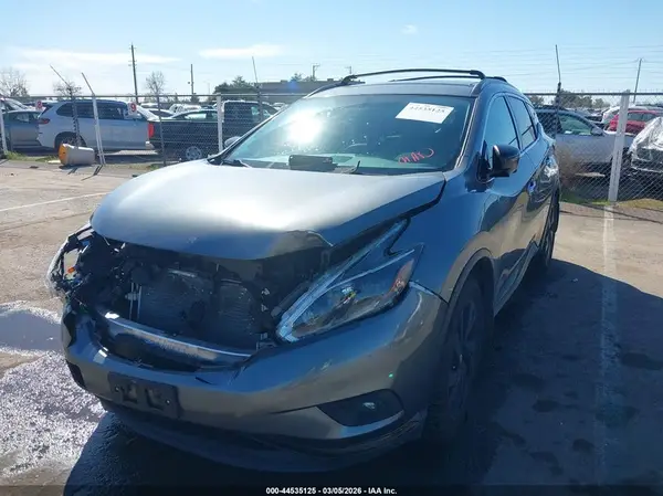 5N1AZ2MG5JN168567 2018 NISSAN MURANO - Image 2
