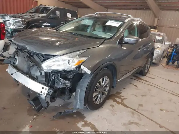 5N1AZ2MG6HN121073 2017 NISSAN MURANO - Image 2
