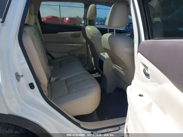 5N1AZ2MG6HN126080 2017 NISSAN MURANO - Image 8