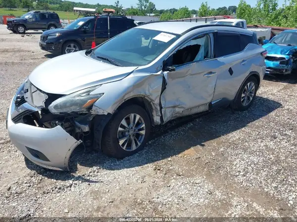5N1AZ2MG6JN105526 2018 NISSAN MURANO - Image 2