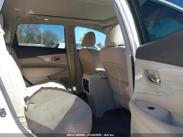 5N1AZ2MG7HN145639 2017 NISSAN MURANO - Image 8