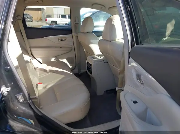 5N1AZ2MG7HN183470 2017 NISSAN MURANO - Image 8