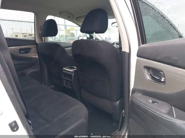 5N1AZ2MG7HN185543 2017 NISSAN MURANO - Image 8