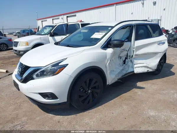 5N1AZ2MG7JN177075 2018 NISSAN MURANO - Image 2