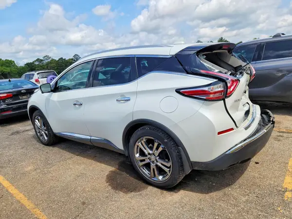 5N1AZ2MG8GN151173 2016 NISSAN MURANO - Image 2
