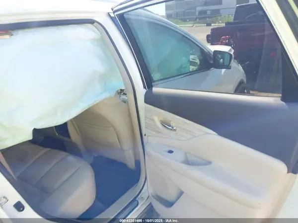 5N1AZ2MG8GN161685 2016 NISSAN MURANO - Image 8