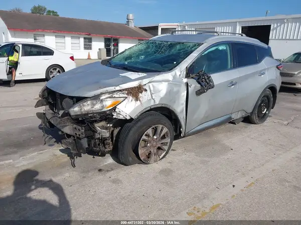 5N1AZ2MG8HN169867 2017 NISSAN MURANO - Image 2