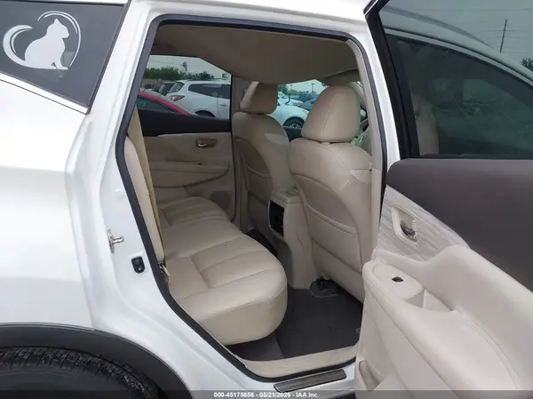5N1AZ2MG8HN180755 2017 NISSAN MURANO - Image 8