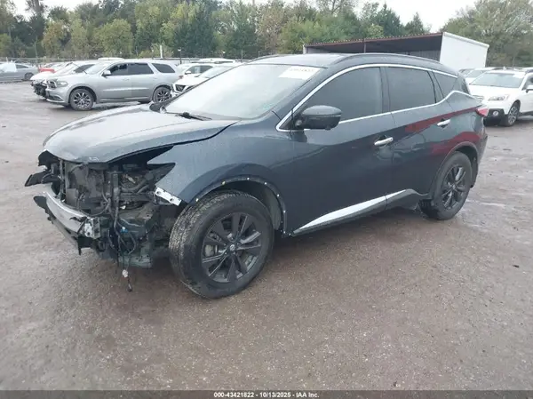 5N1AZ2MG8HN185860 2017 NISSAN MURANO - Image 2