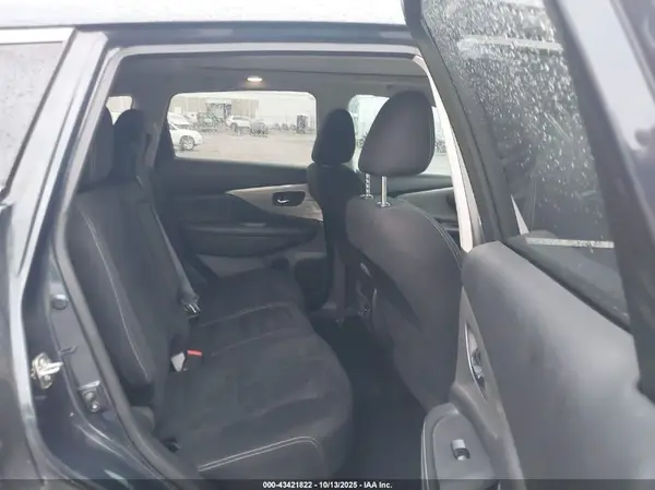 5N1AZ2MG8HN185860 2017 NISSAN MURANO - Image 8