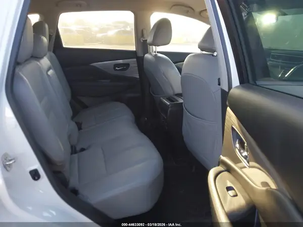 5N1AZ2MG8JN128709 2018 NISSAN MURANO - Image 8