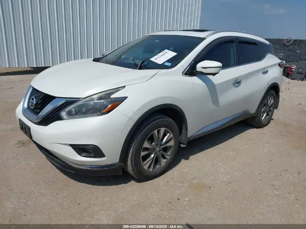 5N1AZ2MG8JN200413 2018 NISSAN MURANO - Image 2