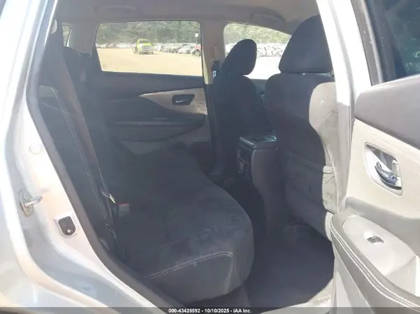 5N1AZ2MG9GN172002 2016 NISSAN MURANO - Image 8