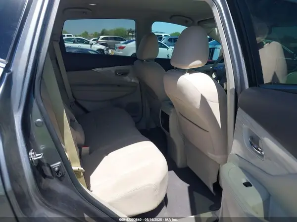 5N1AZ2MG9HN105644 2017 NISSAN MURANO - Image 8