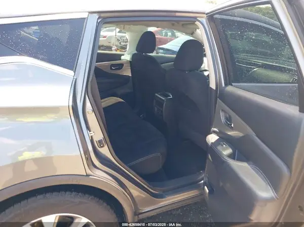 5N1AZ2MG9HN136697 2017 NISSAN MURANO - Image 8