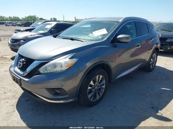 5N1AZ2MG9HN168775 2017 NISSAN MURANO - Image 2