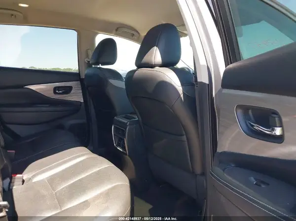 5N1AZ2MG9HN168775 2017 NISSAN MURANO - Image 8