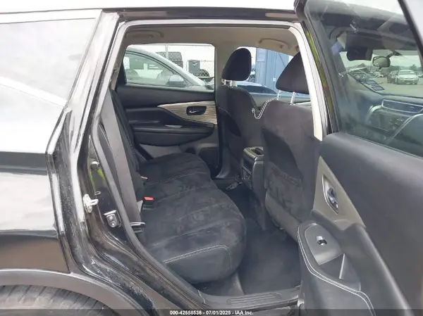 5N1AZ2MG9HN169585 2017 NISSAN MURANO - Image 8