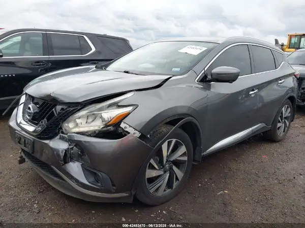 5N1AZ2MG9HN174415 2017 NISSAN MURANO - Image 2