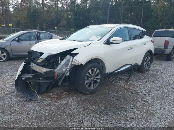 5N1AZ2MG9JN181385 2018 NISSAN MURANO - Image 2