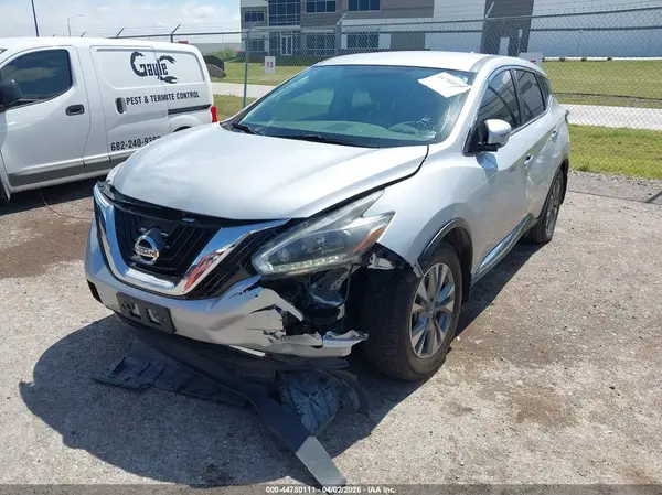 5N1AZ2MG9JN190748 2018 NISSAN MURANO - Image 2