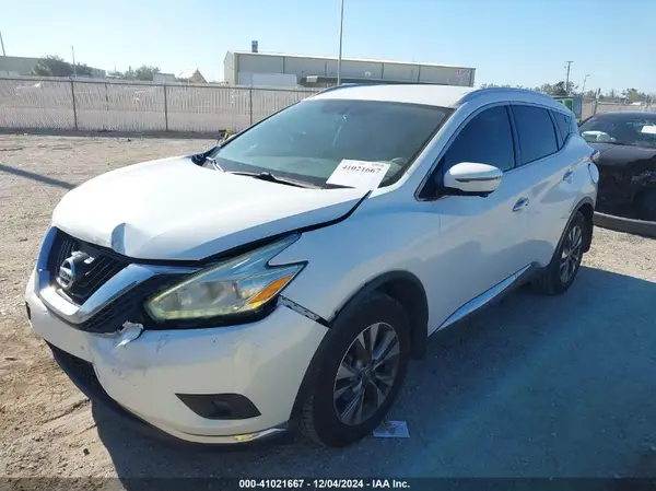 5N1AZ2MGXHN116040 2017 NISSAN MURANO - Image 2