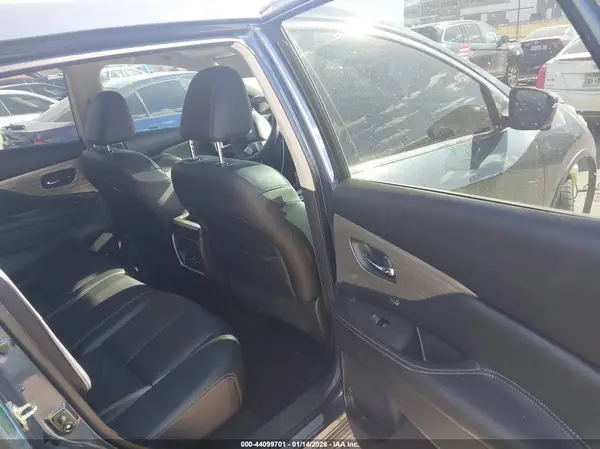 5N1AZ2MGXHN124106 2017 NISSAN MURANO - Image 8