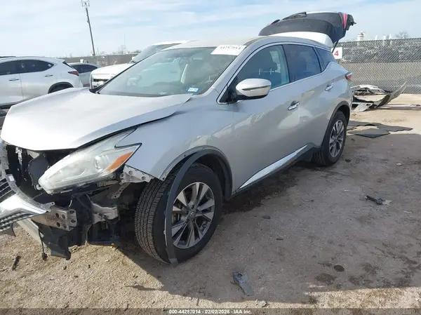 5N1AZ2MGXHN140175 2017 NISSAN MURANO - Image 2