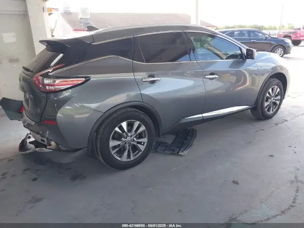 5N1AZ2MGXHN158059 2017 NISSAN MURANO - Image 2